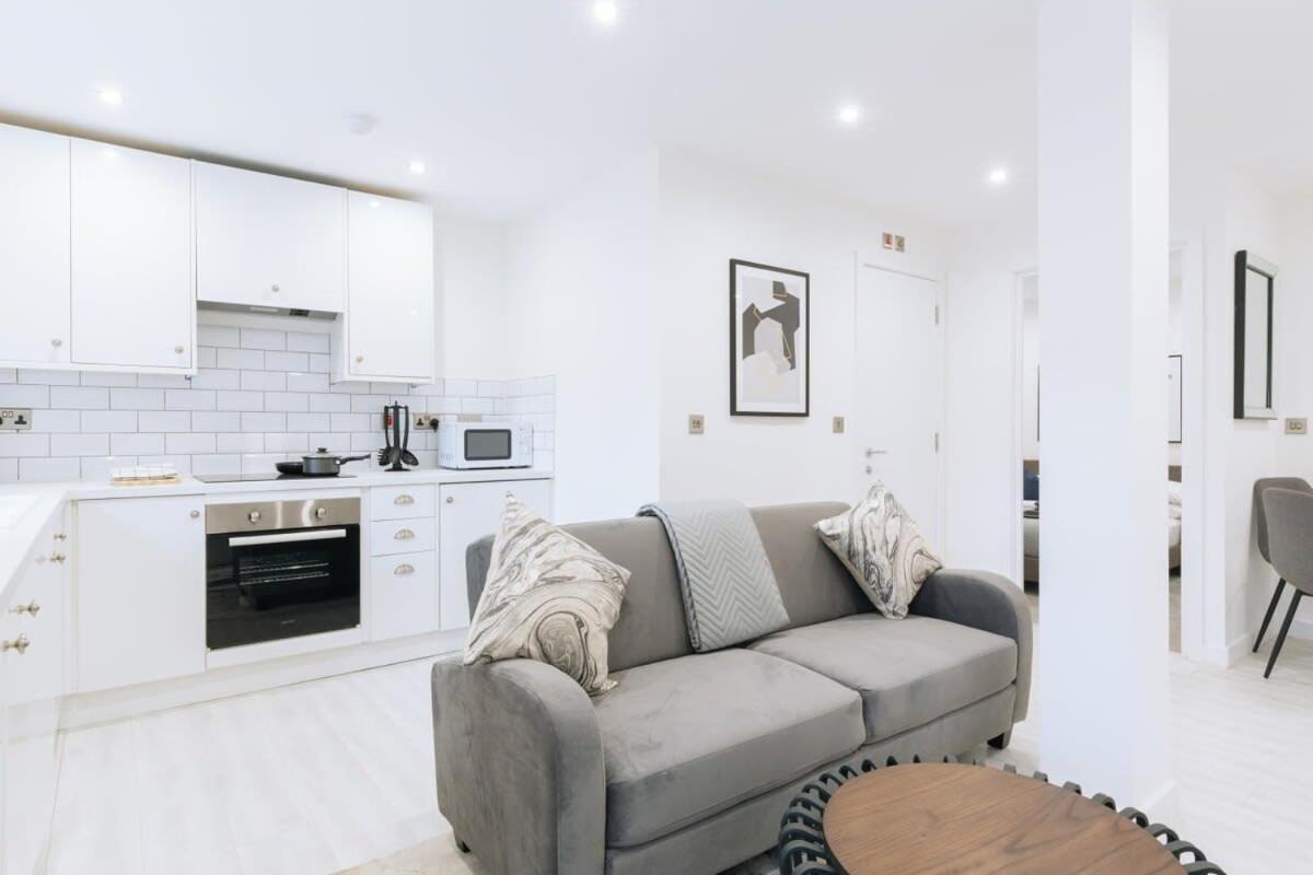 Modern 1 Bedroom Apartment In Central 伊普斯威奇 外观 照片